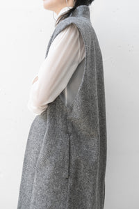 tous les deux ensemble/Homespun Collarless Vest