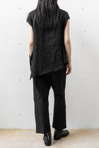 forme d'expression/Reclined Sleeveless Shirt