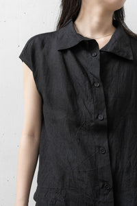 forme d'expression/Reclined Sleeveless Shirt