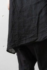 forme d'expression/Reclined Sleeveless Shirt