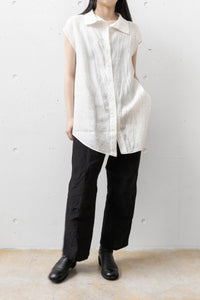 forme d'expression/Reclined Sleeveless Shirt