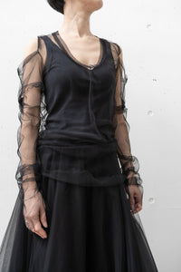 MARC LE BIHAN/OFF SHOULDER TULLE T-SHIRT