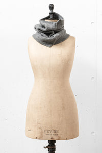 ISABEL BENENATO/Yak snood contrast stitch