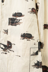 Aleksandr Manamis/PANEL DETAIL BEETLE SHIRT (Homme)