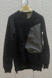 taichimurakami/"DISPLACEMENT" CREWNECK POCKET SWEATER W/Z BLACK POCKET